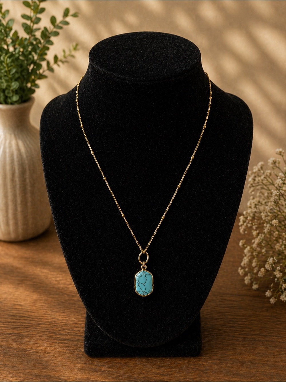 Boutique Gold tone Chain Necklace with faux Turquoise Pendant